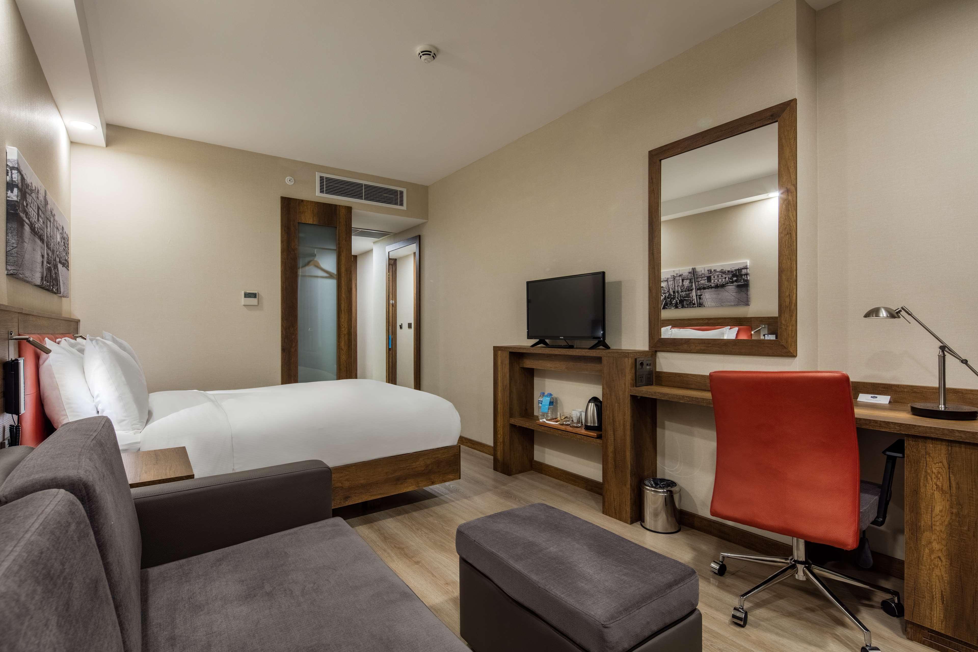 Hampton By Hilton Canakkale Gelibolu Exterior photo